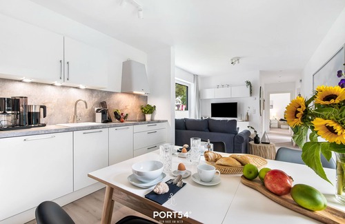 Emmelsbull Apartment | Falkenstern - for 4 persons, 30 min from Sylt, idyllic and absolutely quiet