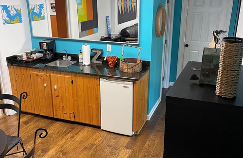 Fair Play Cabin | Fall Fun at the Lake! Awesome Fire Pit - 4 Bedroom, 4 Bath Cabin with Dock