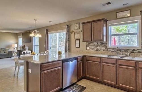 Huntcliff House | Fall in love with this spacious, yet cozy home just minutes from Fort Jackson