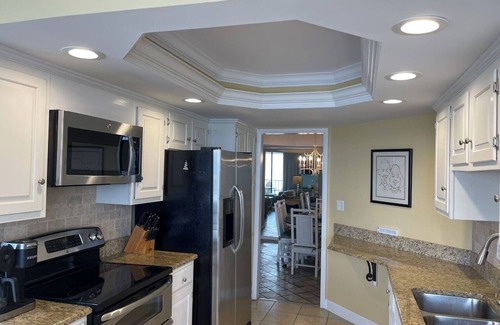 Myrtle Beach Condo | FALL into the summer sunshine! Last week left! Book Now!