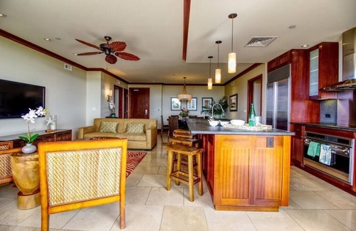 Ko Olina Condo | FALL SPECIAL: Luxurious Ocean View Beach Villas at Ko Olina - End unit O524