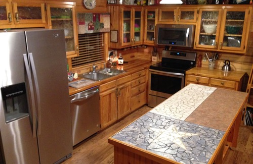 Whispering Hills Cabin | Fall Time! Lakefront Log Cabin, 3/2, Dock, Fire Pit, Fish, Swim, Views, Relax +