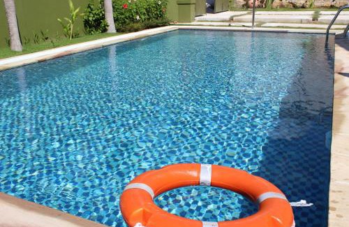 Cua Lap Resort | Famiana Green Villa - Complimentary Airport Shuttle