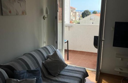 Petrovac Apartment | Family Apartment Petrovac