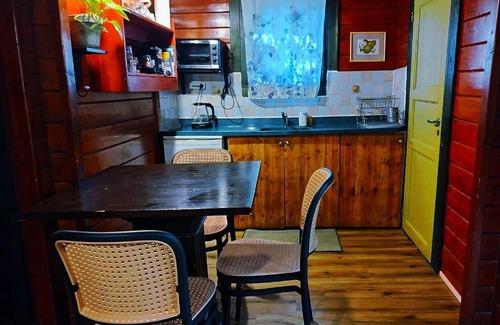 Menahemia Apartment | family cabin