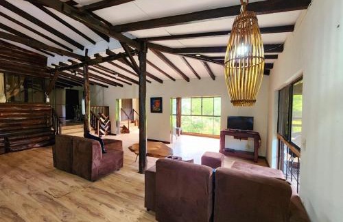 Ilobasco Apartment | Family cabin with spectacular views CasaColibrí