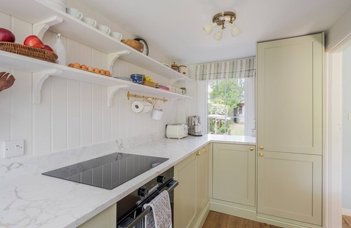 Woodbridge Cottage | Family & Dog-Friendly 3BR/2BA Suffolk Cottage, Gardens – Near Coast & Castles