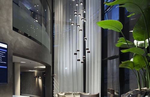 Zuidoost Hotel | Family Escape Near Attractions | Canal Tours, Golf & Nature Close By