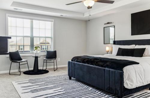 East Fayetteville Apartment | Family-Friendly 4BR Home with BBQ & Free Parking