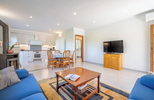 Cala Llombards Villa | Family-friendly villa with pool - Casa Mediterranea I