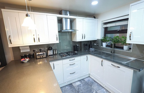 Whitechapel House | Family-Friendly House in The Heart Of Brick Lane, Sleeps 7!