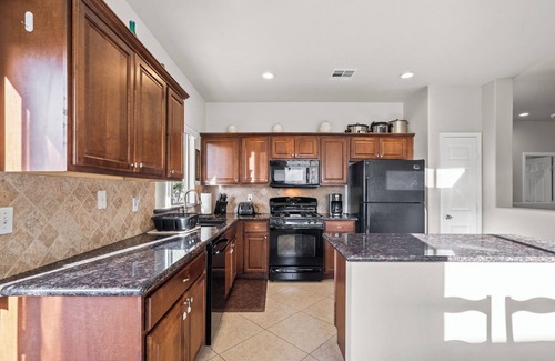 Centennial Hills House | Family Friendly House in Centennial Hills