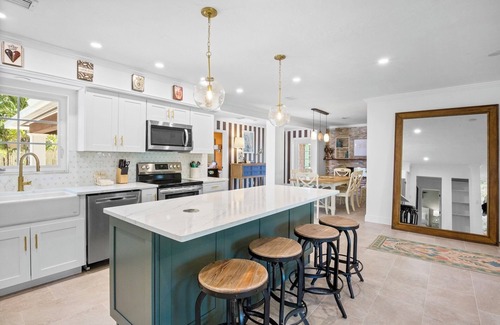 West Bradenton House | Family-Friendly Pool Home Just Minutes from Anna Maria Island