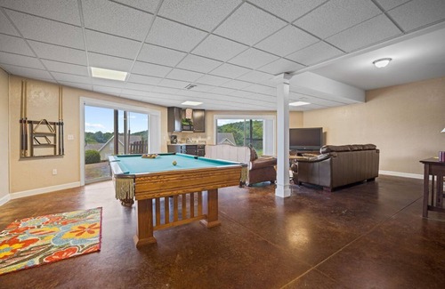Eddyville Cabin | Family, Friends, and Lake Views @ "All Decked Out"