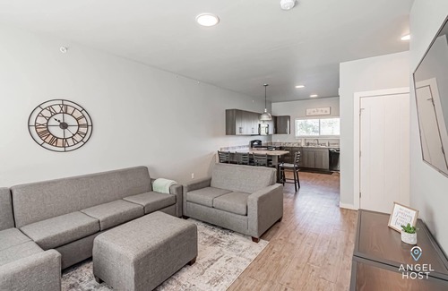 Rexburg Apartment | Family & Friends Stay, Walkable Location+Amenities