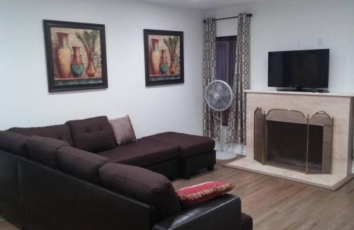 Harbor House | Family getaway 3 BR 2 Bath home in Lomita, CA.