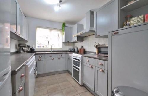 Dunmow House | Family home in Great Dunmow for up to 5 guests