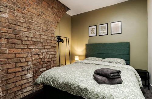 Liverpool House | Family Home Sefton Park Desks Parking