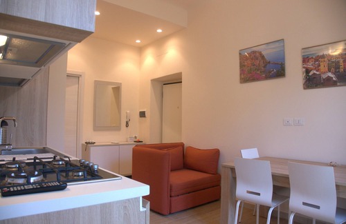 La Spezia Historic Centre Apartment | Family House La Spezia - 5Lands by train
