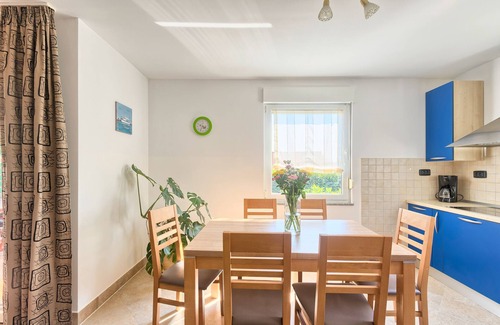 Loborika Villa | Family house with pool in a quiet environment for a relaxing holiday