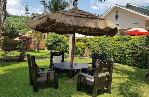 Gisenyi House | Family Nest Kivu Beach