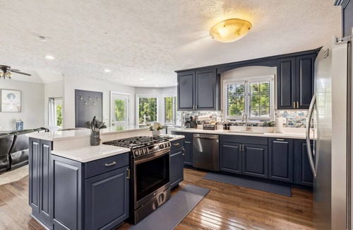 Amherst House | Family Paradise - Pool, Theater, Games Galore!