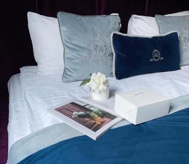 Lviv City Center Apartment | Family Residence Boutique Apartments 4