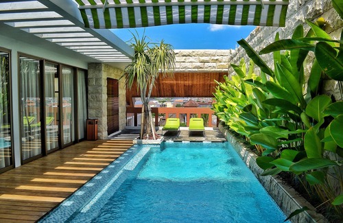 North Legian Villa | Family Villa with City & Pool View (TSky Villa 2)