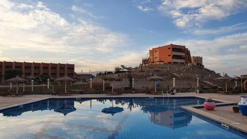 Zafarana Resort | Fanar Hotel