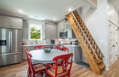 Pawleys Island House | Fancy Nancy Super retreat in Pawleys Island BRAND NEW HOUSE