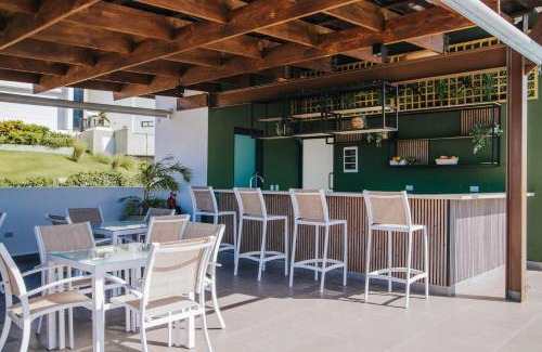 La Ceiba Apartment | Fancy Oceanviews Condo In The Heart Of Playa Bonita