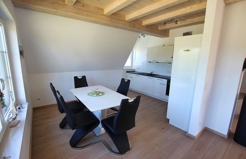 Dranske Apartment | Fantastic vacation apartment with underfloor heating, fireplace, WLAN