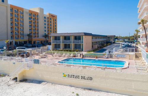 Rio Mar Beaches Apartment | Fantasy Island Resort, Daytona Beach Shores