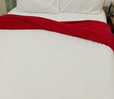 Oudtshoorn House | Faranie Guesthouse