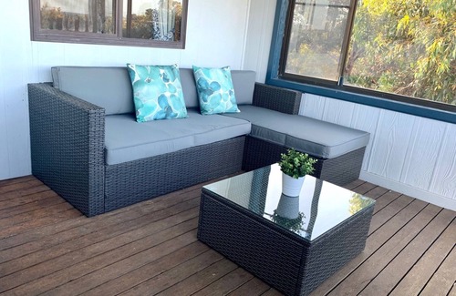 Emu Bay House | Fareview Beach House | Emu Bay | Scenic Seaside Escape