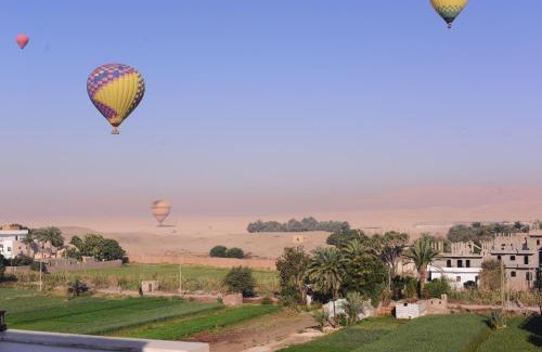 Luxor Hotel | Farida Habu Palace Hotel luxor