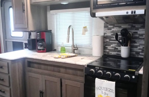 Loxley House | Farm life near the coast!