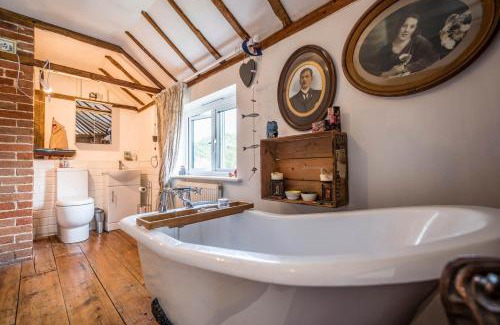 Saxmundham House | Farm View suite, Kelsale