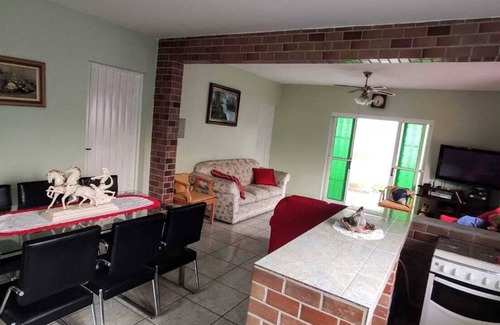 Aracoiaba da Serra House | Farm with swimming pool, kiosk, barbecue, soccer field, play ground.