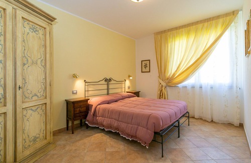 Campiglia Marittima Other | Farmhouse "Il Girasole - Fico D'India" with Shared Pool, Shared Garden & Wi-Fi
