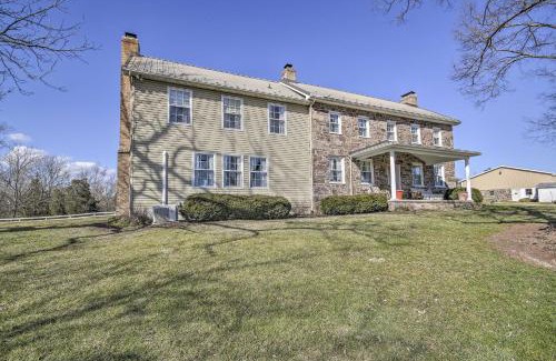 Taneytown House | Farmhouse on River, 12 Miles to Liberty Mountain