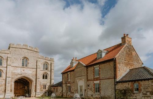 Pentney House | Farmhouse - Ukc6630