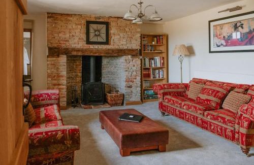 Pentney House | Farmhouse - Ukc6630