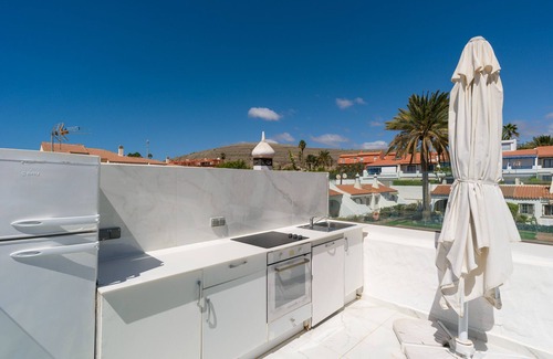 Pasito Blanco Ski Chalet | FaroQuilla Suites Pasito Blanco I