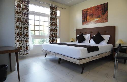 Srinagar House | Farsal Villa