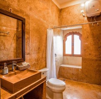 Amar Sagar Pol Hotel | Fateh Villa A Luxury Boutique Hotel