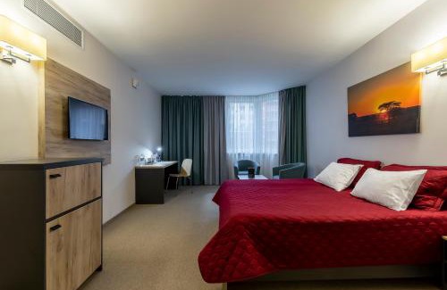 Holosiivskyj Hotel | Favor Sport Hotel