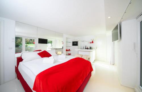 Pomona Apartment | Favorite Stays - Suite and More - Deluxe