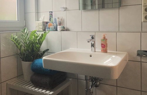 Sinsheim Apartment | Feel-good apartment near Therme & Badewelt Sinsheim