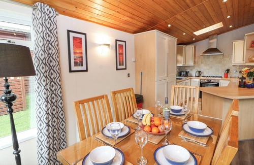 Troutbeck Cottage | FELL VIEW LODGE, family friendly, with a garden in Troutbeck